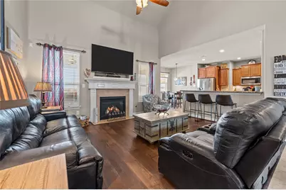 9723 Suffolk Downs Drive, Mont Belvieu, TX 77523 - Photo 25