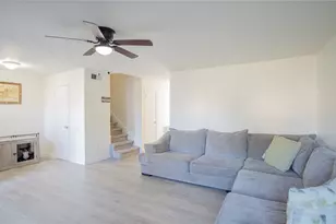 10662 Bexley Dr, Houston, TX 77099 - Photo 9