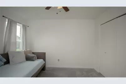 10662 Bexley Drive, Houston, TX 77099 - Photo 17