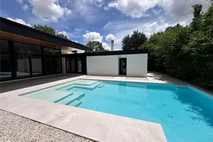 5127 S Braeswood Blvd, Houston, TX 77096 - Photo 27