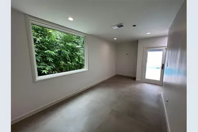 5127 S Braeswood Boulevard, Houston, TX 77096 - Photo 19