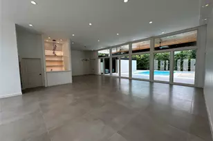 5127 S Braeswood Blvd, Houston, TX 77096 - Photo 5