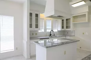 12419 Burgoyne Dr, Houston, TX 77077 - Photo 13