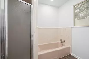 206 Mulberry St, Hallettsville, TX 77964 - Photo 15