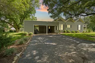206 Mulberry St, Hallettsville, TX 77964 - Photo 21