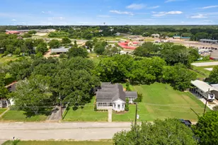 206 Mulberry St, Hallettsville, TX 77964 - Photo 23