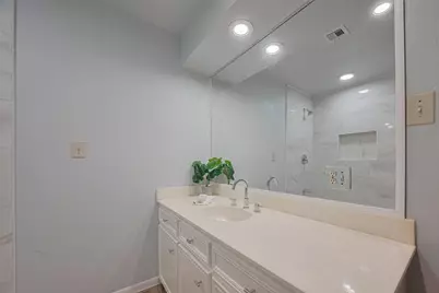 15600 Barkers Landing Road #20, Houston, TX 77079 - Photo 47
