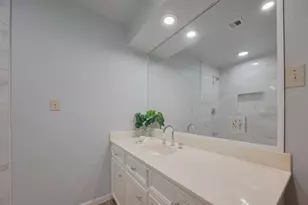 15600 Barkers Landing Rd, Houston, TX 77079 - Photo 47