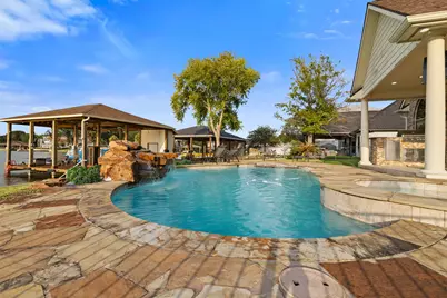 14030 Shoreline Drive, Willis, TX 77318 - Photo 5