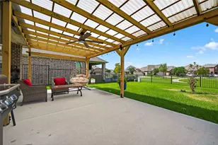 19942 Whistle Creek Ln, Cypress, TX 77433 - Photo 25