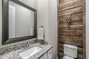 5840 Darling St, Houston, TX 77007 - Photo 9