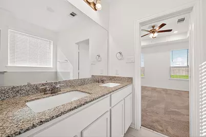 8114 Royal Palm Court, Fulshear, TX 77441 - Photo 31