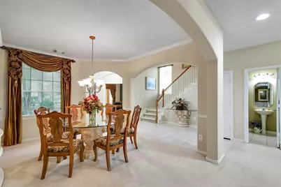 10 Clarewood Court, The Woodlands, TX 77385 - Photo 9