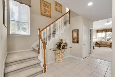 10 Clarewood Court, The Woodlands, TX 77385 - Photo 3