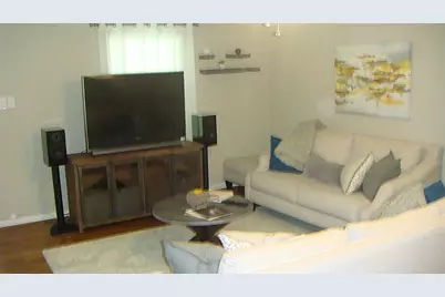 112 Robert Lee Road, Houston, TX 77009 - Photo 5