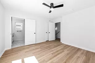 2024 Hampton St, Houston, TX 77088 - Photo 17