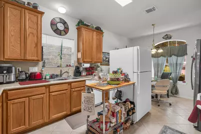 3709 Sunset Circle, Montgomery, TX 77356 - Photo 5