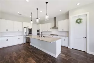 6842 Cherry Bayou Dr, Baytown, TX 77523 - Photo 15