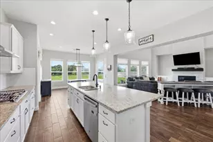 6842 Cherry Bayou Dr, Baytown, TX 77523 - Photo 17