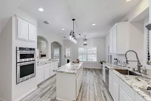 1210 Cambridge Ct, Seabrook, TX 77586 - Photo 9