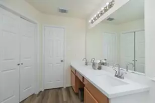 16518 Pademelon Dr, Sugar Land, TX 77498 - Photo 9