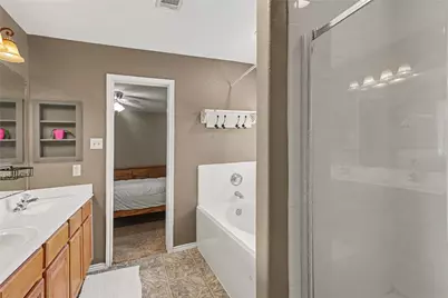 12418 Lovie Lane, Conroe, TX 77302 - Photo 17