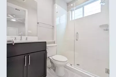 1140 W 24th Street #E, Houston, TX 77008 - Photo 13