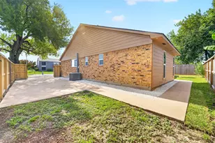 8702 Parkway Forest Dr, Houston, TX 77044 - Photo 39