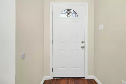 8702 Parkway Forest Drive, Houston, TX 77044 - Photo 5