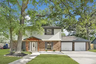 3704 Winter Haven Dr, Baytown, TX 77521 - Photo 1
