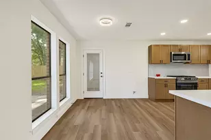 3704 Winter Haven Dr, Baytown, TX 77521 - Photo 11