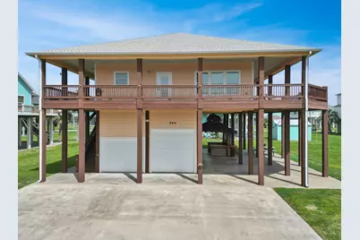 944 Raymond, Crystal Beach, TX 77650 - Photo 5