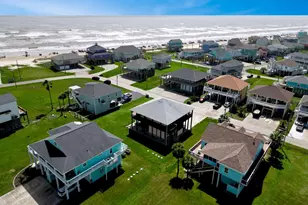 944 Raymond, Crystal Beach, TX 77650 - Photo 49