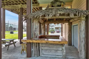 944 Raymond, Crystal Beach, TX 77650 - Photo 9