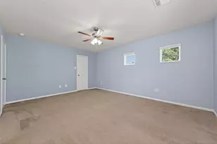 9940 Swallow Dr, Conroe, TX 77385 - Photo 29