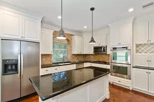23 Vista Mill Pl, The Woodlands, TX 77382 - Photo 11