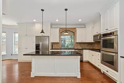 23 Vista Mill Place, The Woodlands, TX 77382 - Photo 13