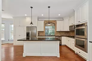 23 Vista Mill Pl, The Woodlands, TX 77382 - Photo 13