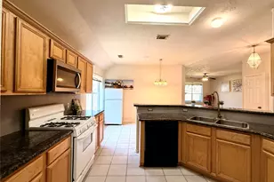 16714 Bethan Glen Ln, Houston, TX 77084 - Photo 9