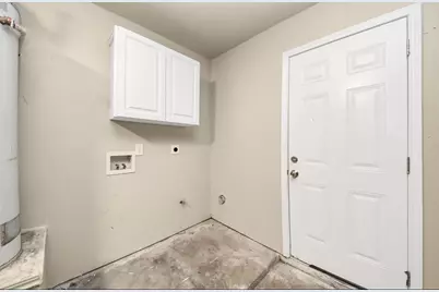 9638 Ravensworth Drive, Houston, TX 77031 - Photo 31