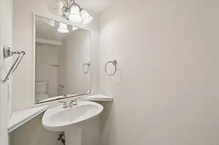1740 Crownover Rd, Houston, TX 77080 - Photo 15