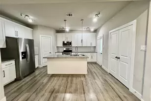 4301 Clover St, Houston, TX 77051 - Photo 5