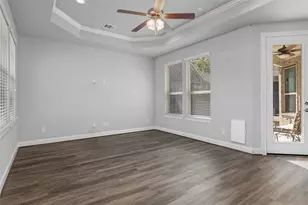 12215 Forest Villas Ln, Conroe, TX 77304 - Photo 11
