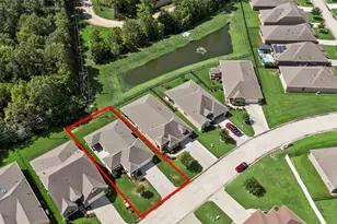 12215 Forest Villas Ln, Conroe, TX 77304 - Photo 3