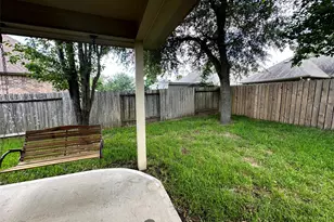 2047 Lulach Ln, Conroe, TX 77301 - Photo 11