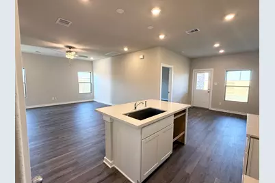 2907 Copper Falls Drive, Rosharon, TX 77583 - Photo 3