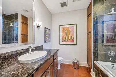 2608 Montrose Boulevard, Houston, TX 77006 - Photo 19