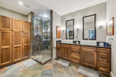 2608 Montrose Boulevard, Houston, TX 77006 - Photo 17