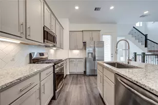 1417 Adell Rose Ln, Houston, TX 77043 - Photo 27