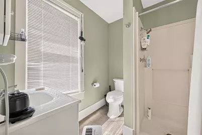 2438 White Oak Drive, Houston, TX 77009 - Photo 45
